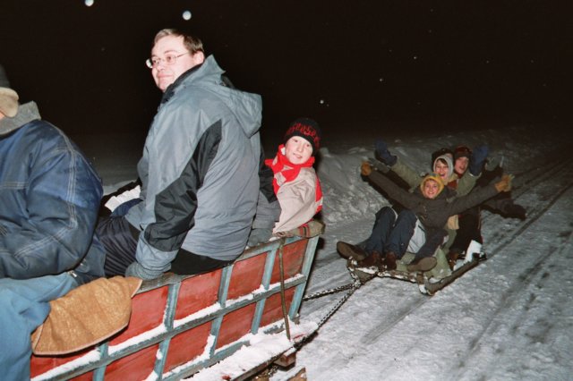 imm027_28.jpg